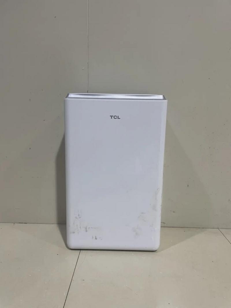 TCL.jpg