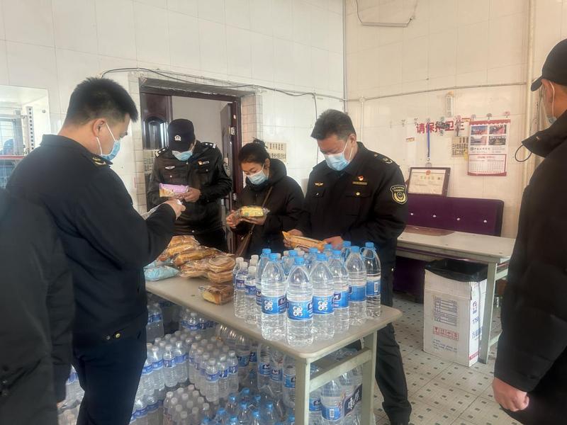 南岔县市场监督管理局：联合多部门共筑校园食品安全防线_图片3.png_c12721d9183f40fabcaa6a9cc56ff7af.png